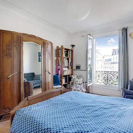 Familial Avec Vue - Republique Apartment *